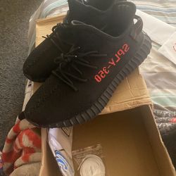 Yeezy Boost Size 8 1/2