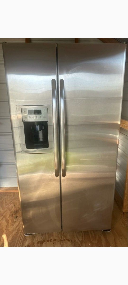 Stainless Steel French Door Refrigerator 