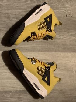 Jordan 4 Lightning