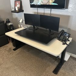 Rising/Standing Desks