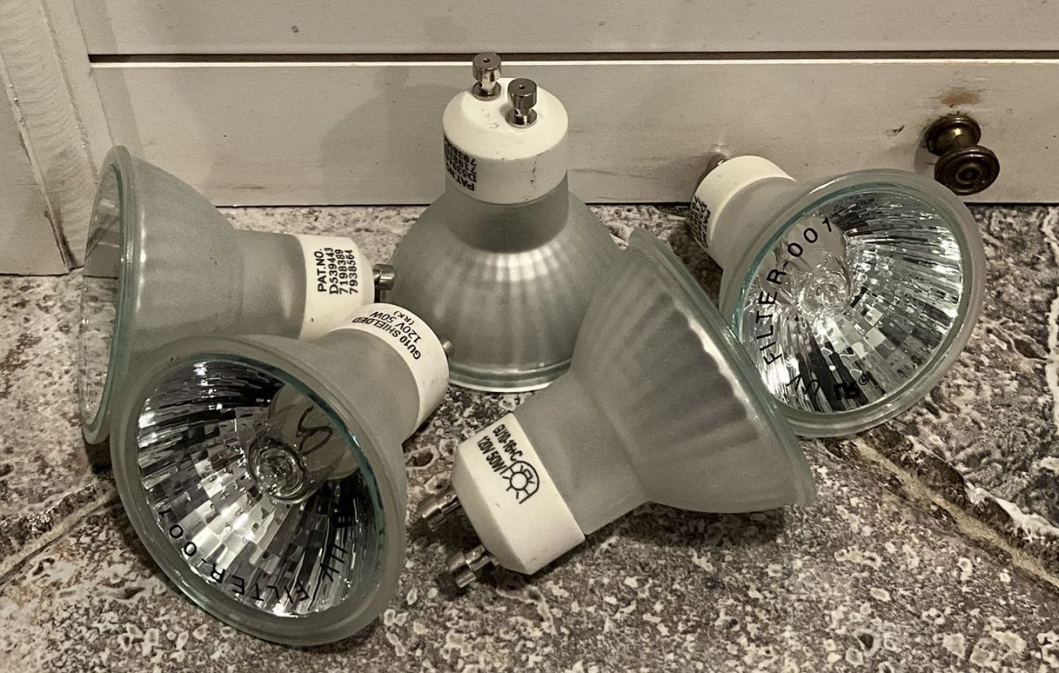 5 Pack Shielded GU10 50 Watt Halogen Bulbs