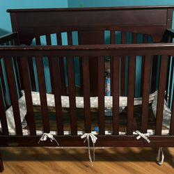Like New Oak Crib 