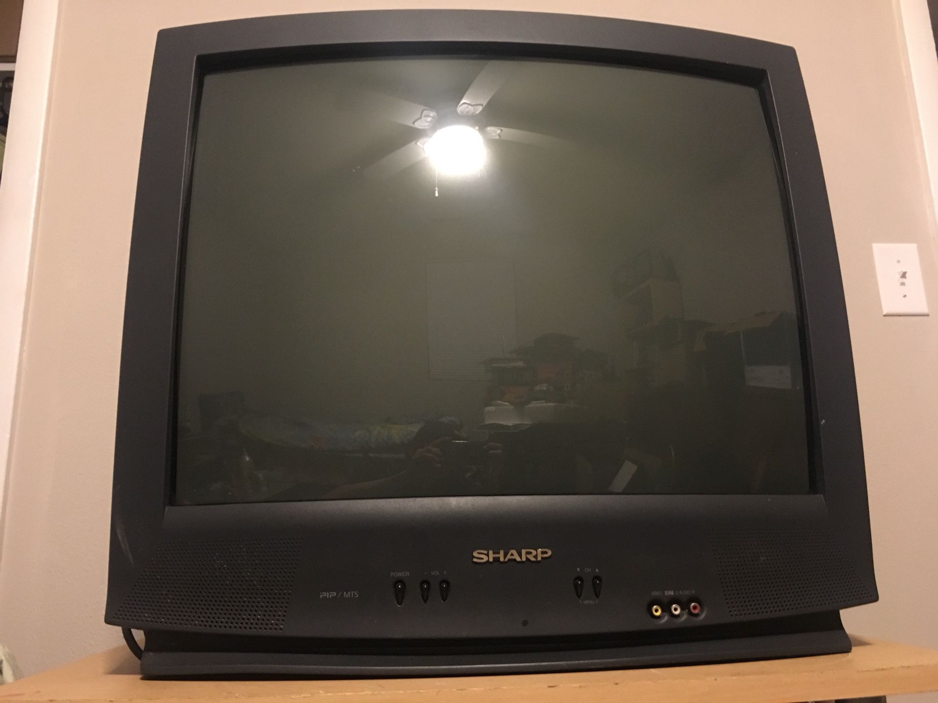 Sharp 27” CRT TV