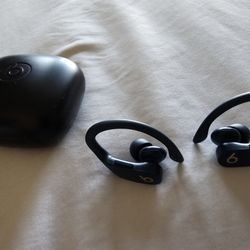 Beats Powerbeats Pro