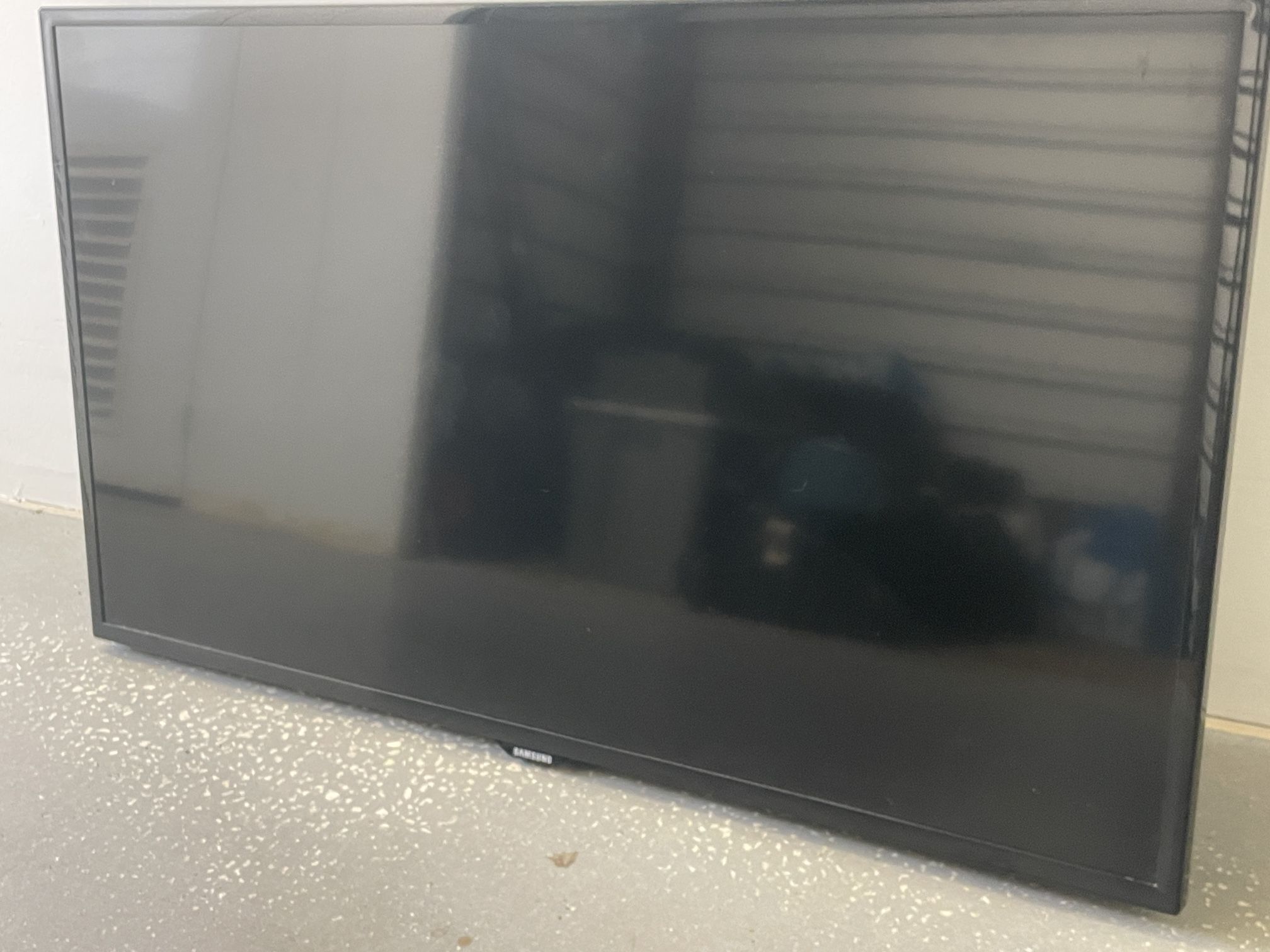 Samsung 50”