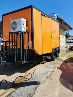 Food trailer