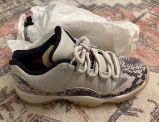 Jordan 11 Retro Low Snake Light Bone