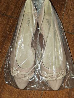 Women's shoes size 6