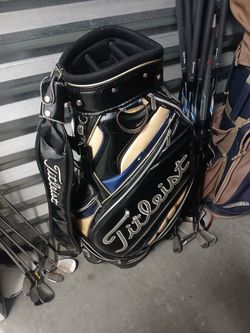 Titleist Bag $40firm 