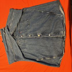 Levi’s Denim Jacket 