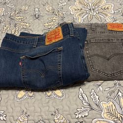 Levi’s  54x32 $20 Each
