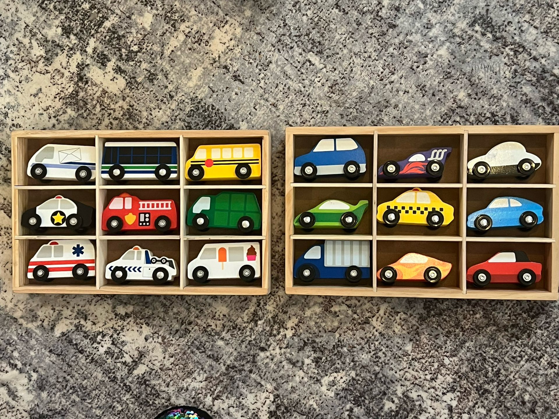 2 Sets of Melissa & Doug Wooden Vehicles Set in Wooden Tray NWOT