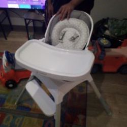 High Chair 360 Safety First