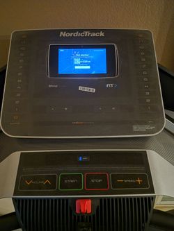 NordicTrack EXP 7i Treadmill with iFIT Display