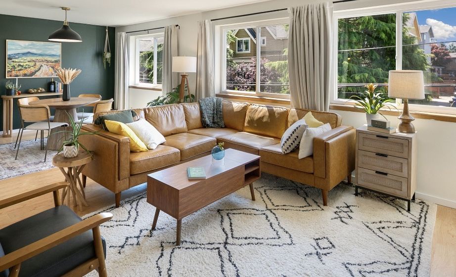 MCM Adjustable Coffee Table