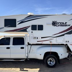 Truck Camper