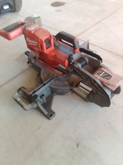 Milwaukee Fuel Portable Miter Saw