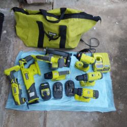 Hola tengo estas herramientas nuevas incluyendo todo lo que ben ayi