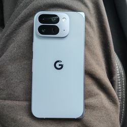 Pixel 10 Pro FOLD • 256 GB • UNLOCKED 🔐 (Price Firm)