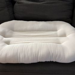 Snuggle Me Baby Lounger 