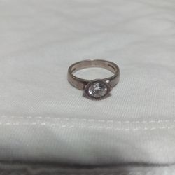925 STERLING SILVER RING 