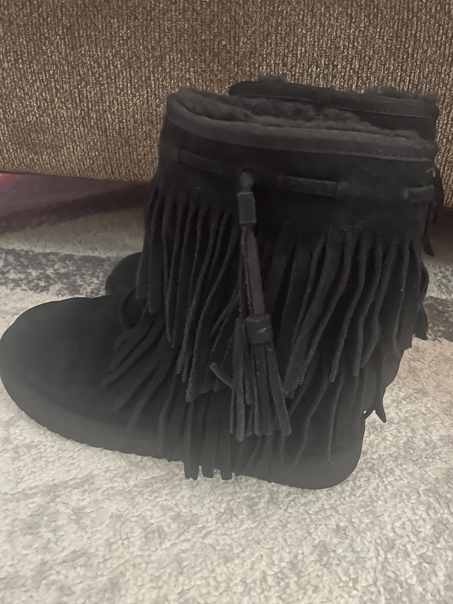 Koolaburra By Ugg Sz 6