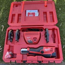 Milwaukee M12 Press Tool