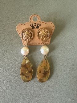 Earrings Etc