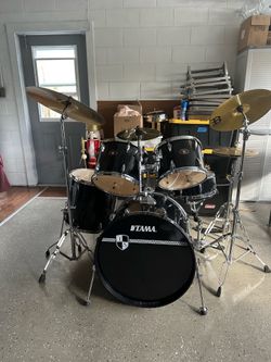 Tama Imperial Drum Set