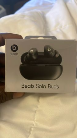 Beats Solo Buds 