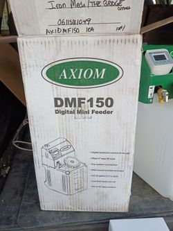 Axiom DMF150 Digital Mini Feeder