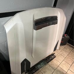 2020-2025 Silverado 2500/3500HD Oem hood 