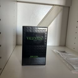 Valentino Born In Roma Green Stravaganza 