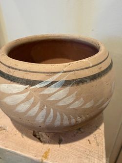 Large Hand-Painted Southwestern Pottery Planter – 11” Wide and heavy!