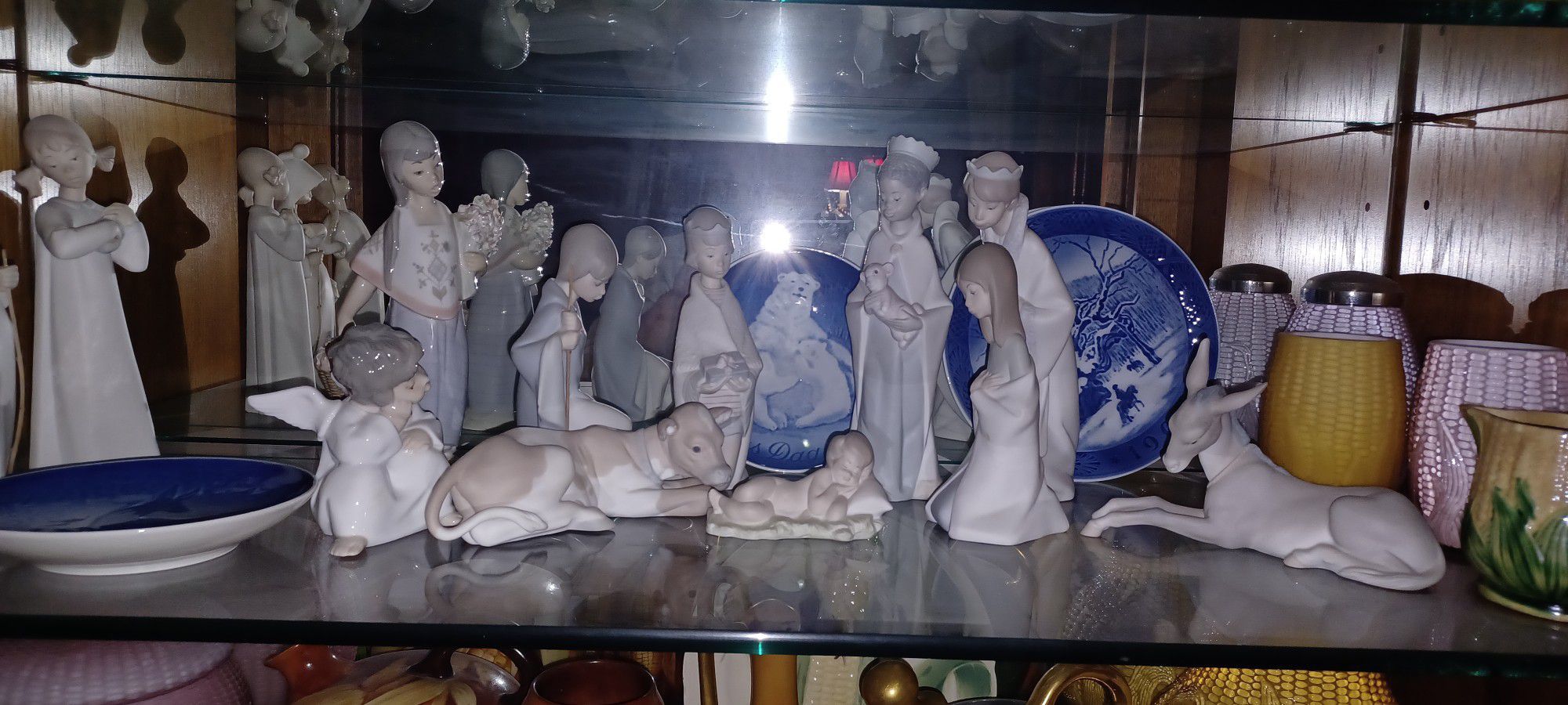 10 Pcs Vintage Lladro Nativity Set - Matte Finish