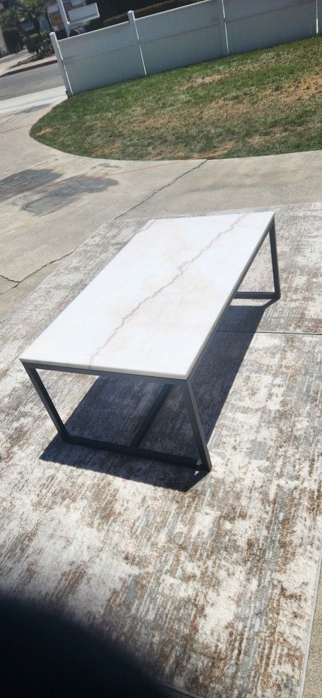Coffee/Counter Table
