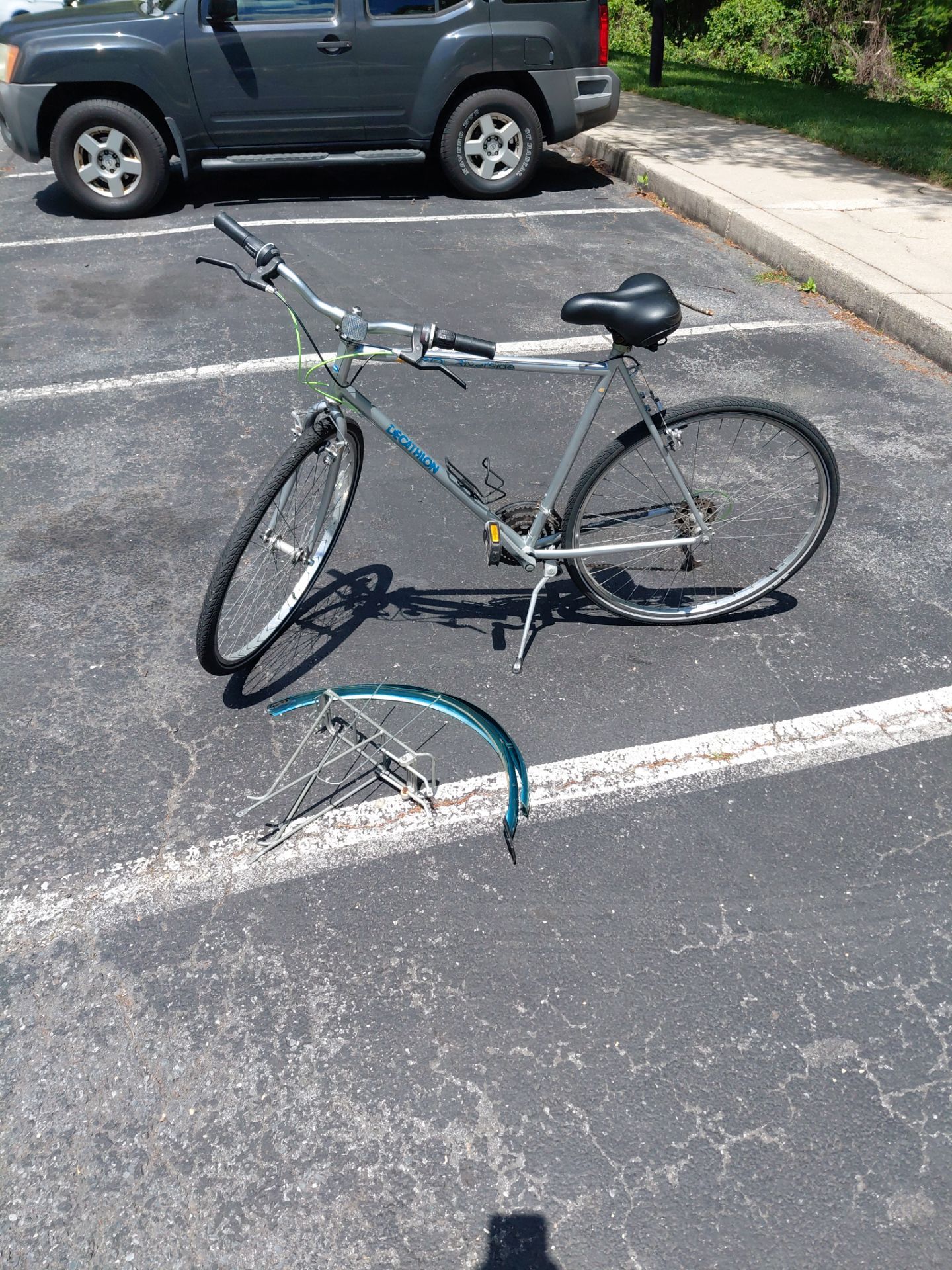 It is a beach cruiser bike