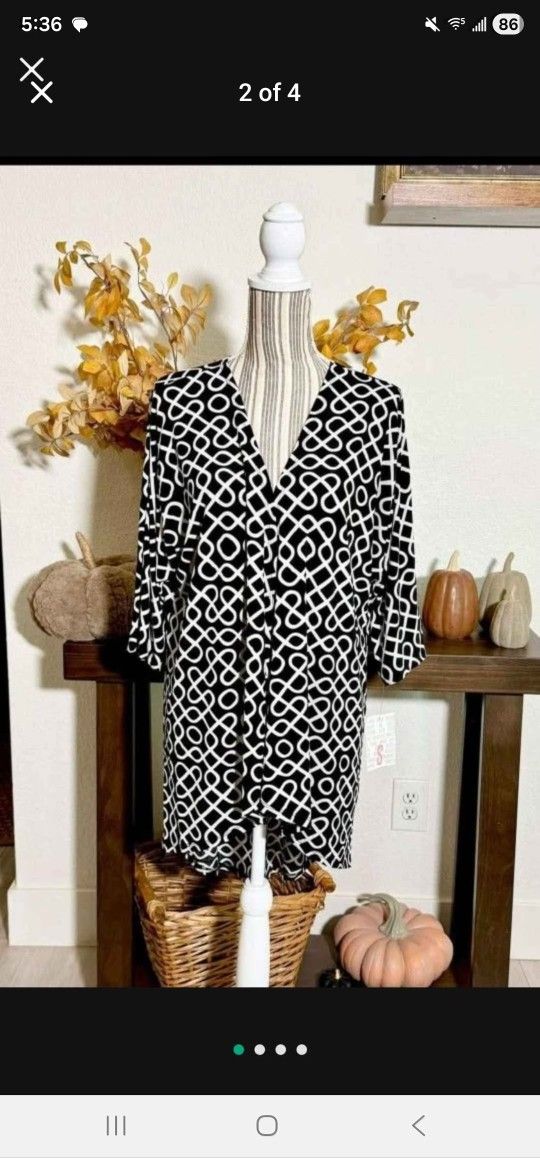 NEW—Bold Print Cardigan by LuLaRoe 🤍 Size S—Generous sizing may fit M/L