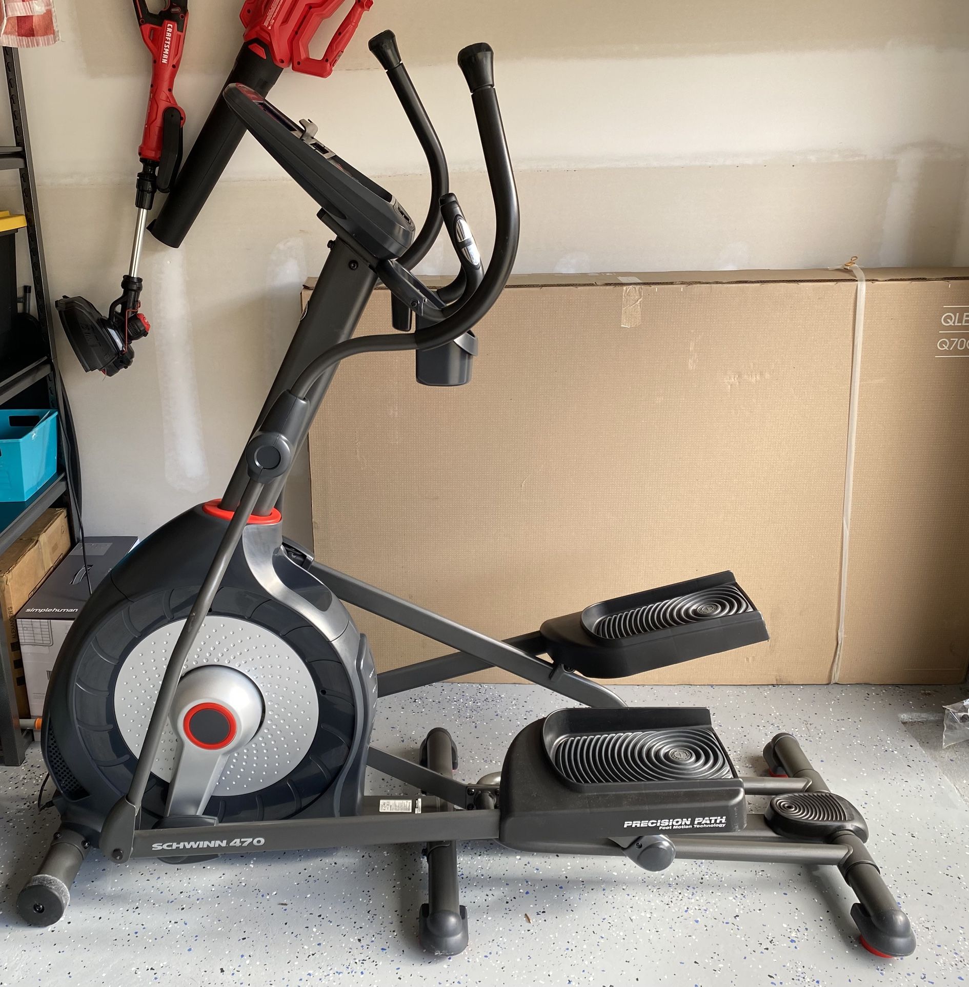 Schwinn Elliptical 470