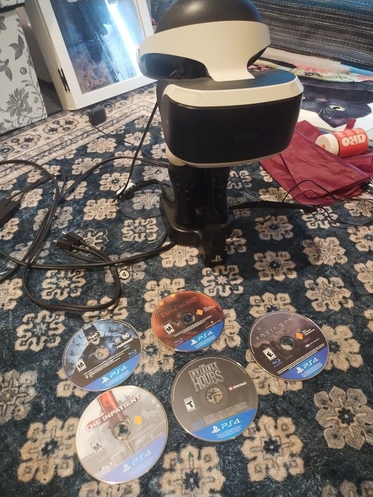 PSVR PLUS GAMES AND STAND