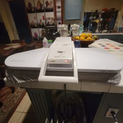 EURO-PRO Electronic Steam Press – Model EP-6100 – Works Great