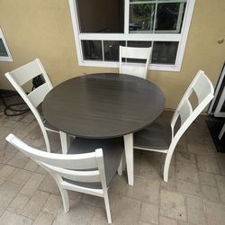 Beautiful 4-Person Dining Set – Perfect for Small Spaces