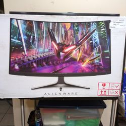 Brand New Alienware 4k OLED Monitor 32 Inch 