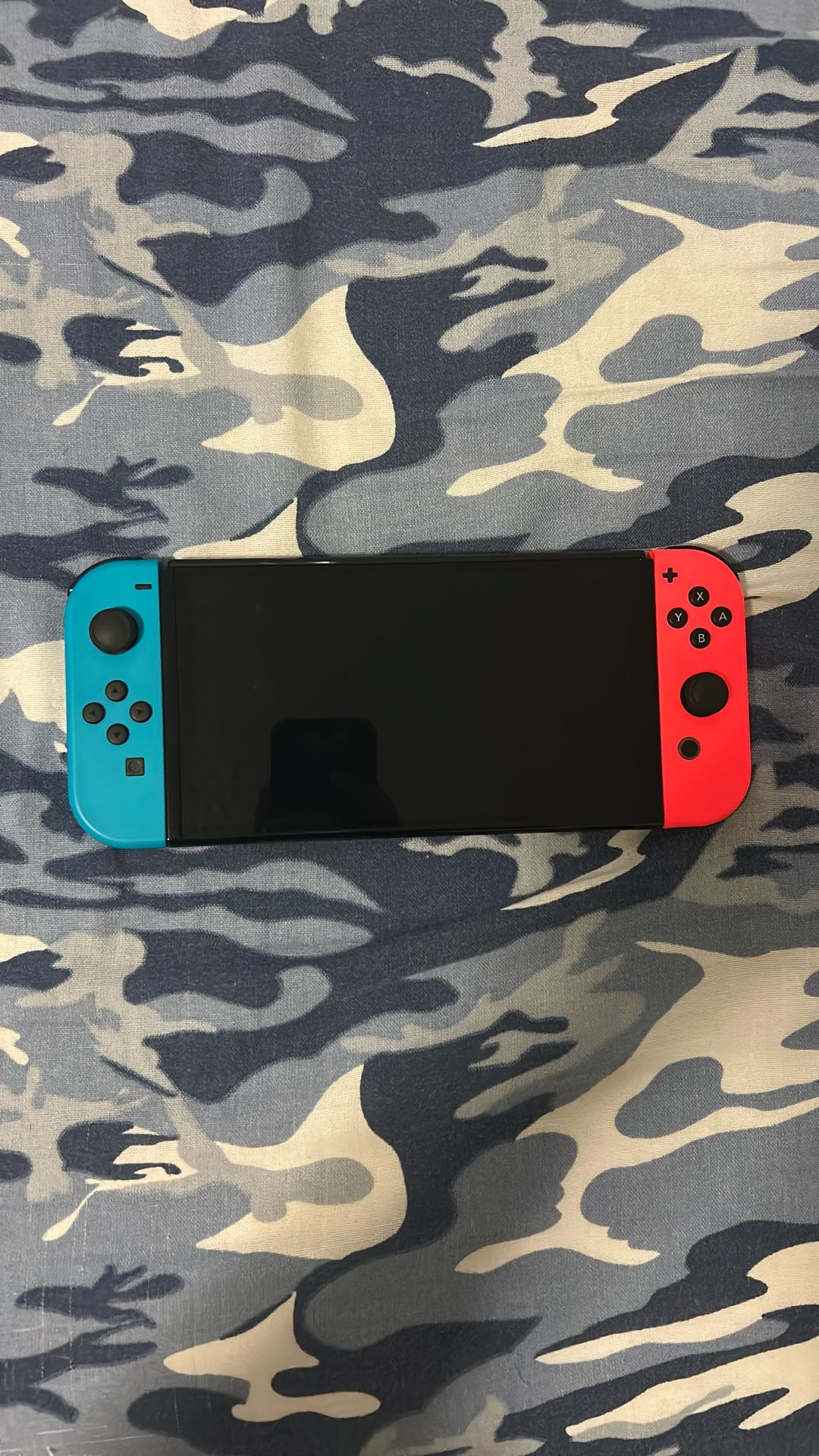 Nintendo Switch (1)