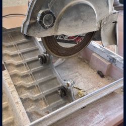Tile cutter 