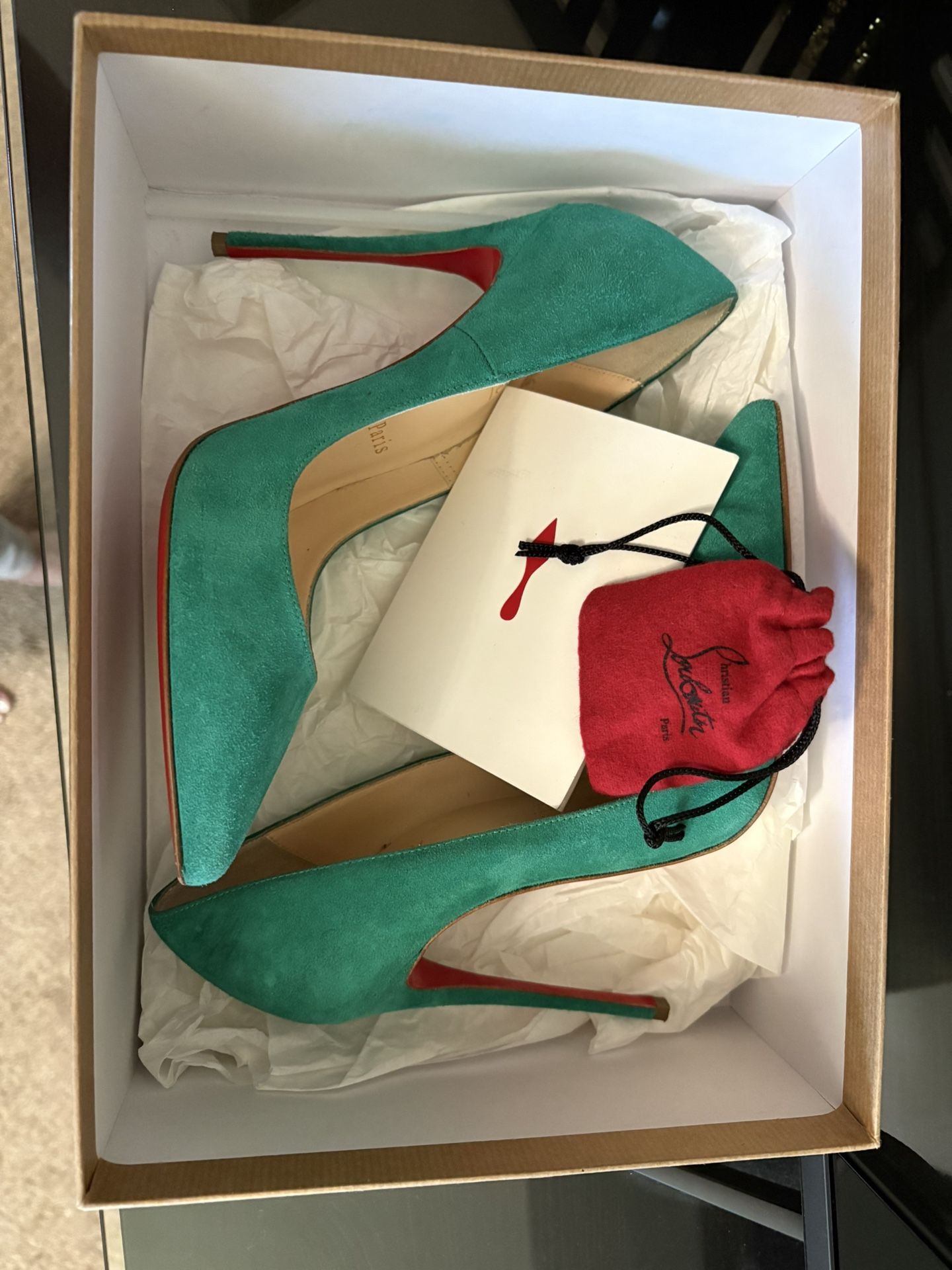 Green Suede So Kate Pumps