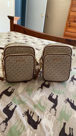 Mk shoulder purses original Beautiful