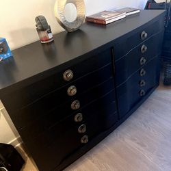 Wooden Large Dresser 6 Drawers (All Wooden) Great Condition