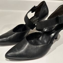Paul Green Heels Size 5 1/2