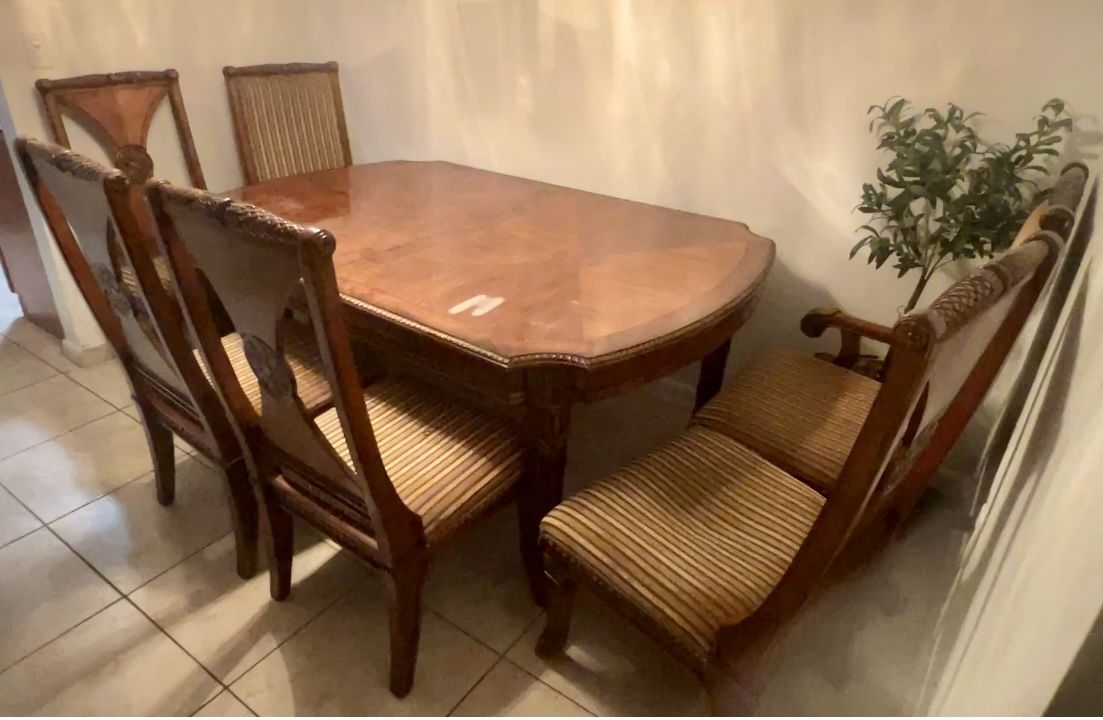 Dining Room Set